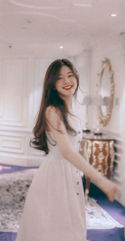 赵露思吻戏 神坛之上1v1未删减txt,赵露思吻戏版，激情四溢的1v1未删减txt深度解析